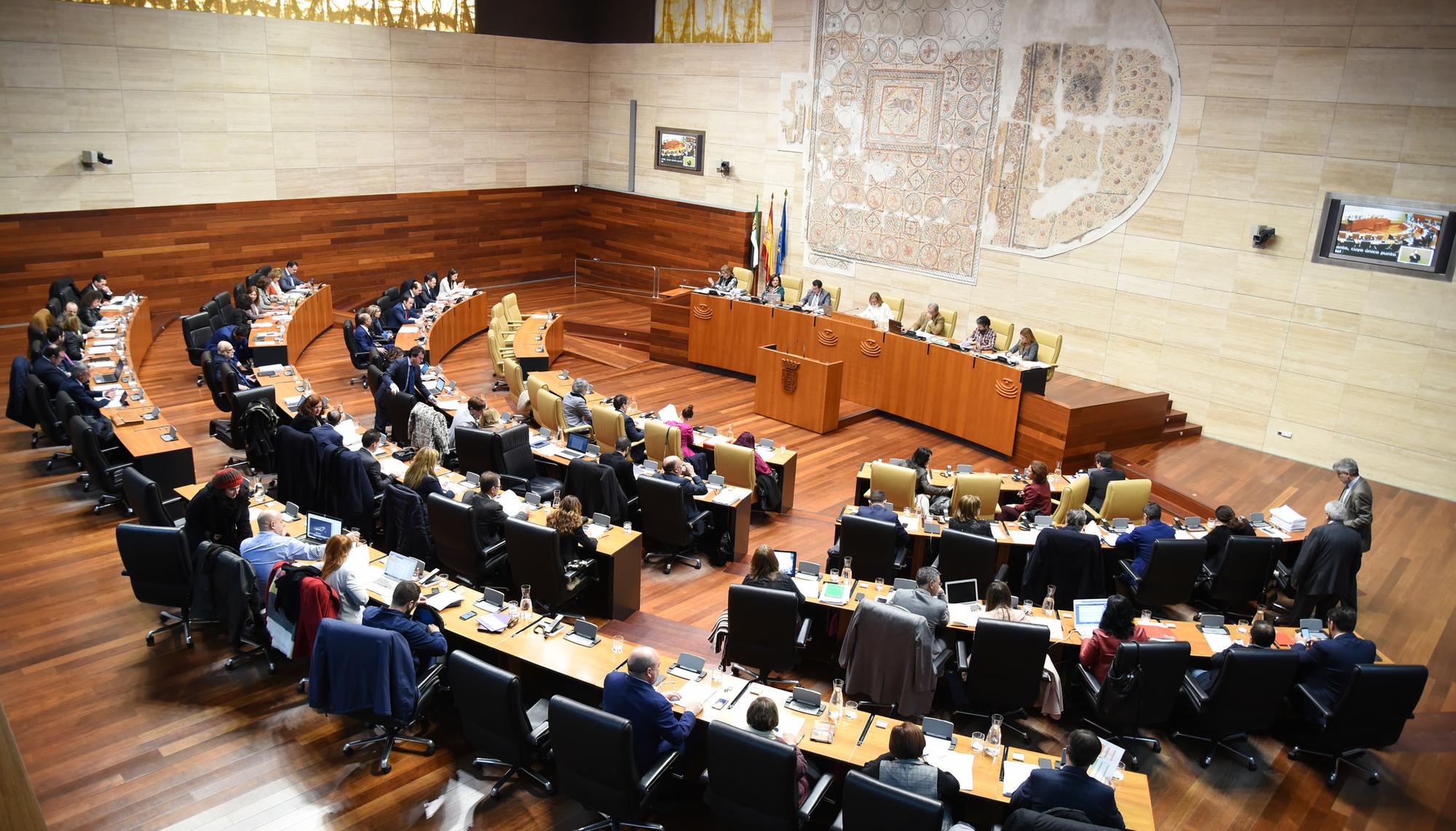 Asamblea Extremadura Pleno